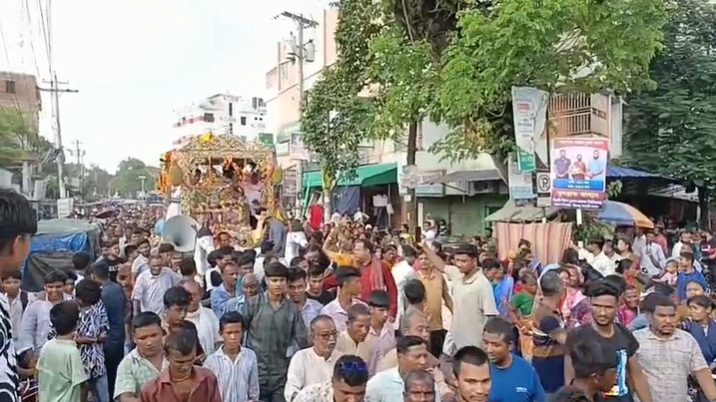 দিনাজপুরের বীরগঞ্জে ঐতিহ্যবাহী জগন্নাথদেবের রথযাত্রা উৎসব উদযাপন