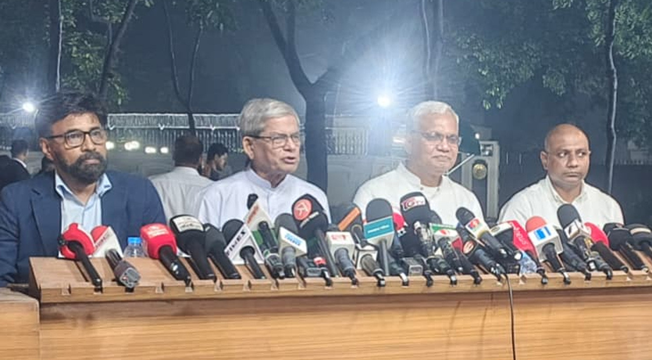 দলীয় প্রতীকে স্থানীয় সরকার নির্বাচন নয়, বললেন মির্জা ফখরুল