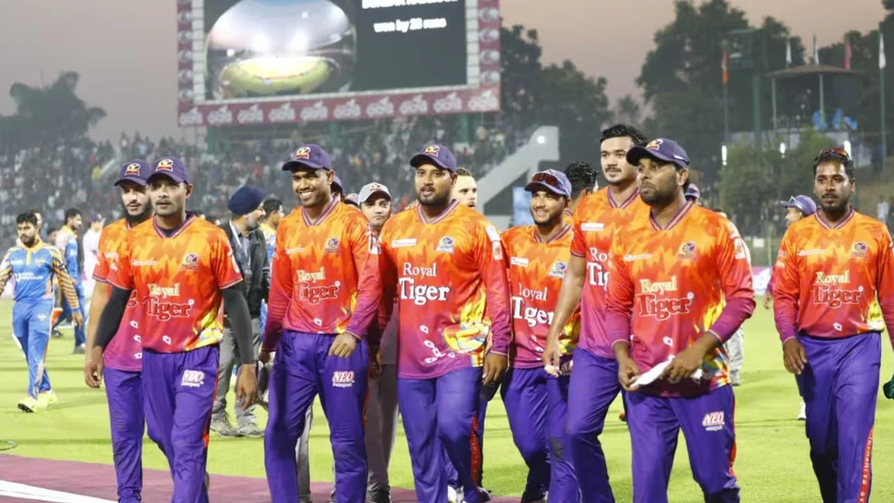 durbar_rajshahi_mcFde9v