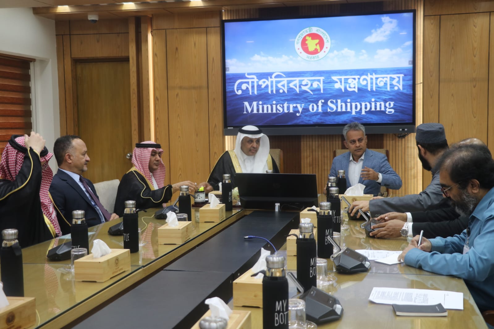 বাংলাদেশ-সৌদি পরিবহন ও লজিস্টিকস সহযোগিতা জোরদারে উচ্চপর্যায়ের বৈঠক