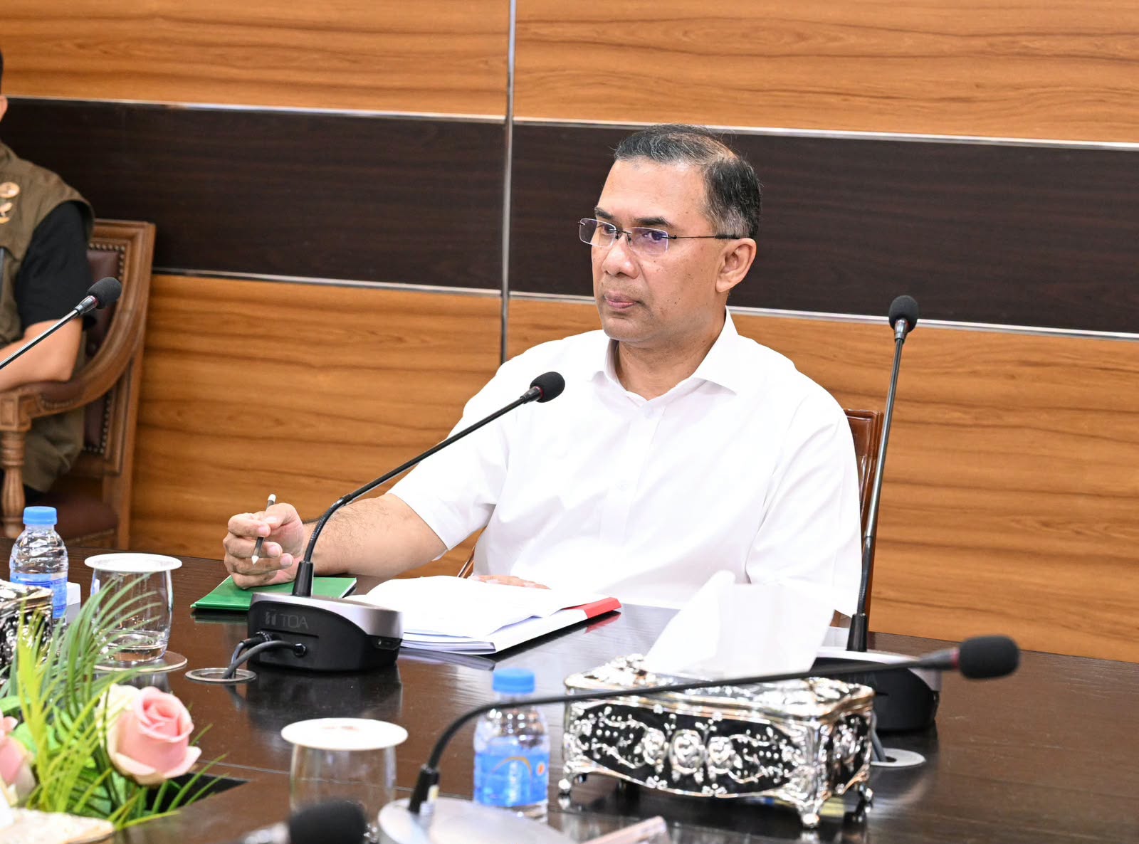 প্রান্তিক মানুষের স্বাস্থ্যসেবা আরও উন্নত করার নির্দেশ প্রধানমন্ত্রীর