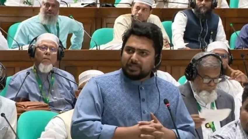 শেখ হাসিনাকে দেশে ফিরিয়ে ট্রাইব্যুনালের রায় কার্যকরের দাবি
