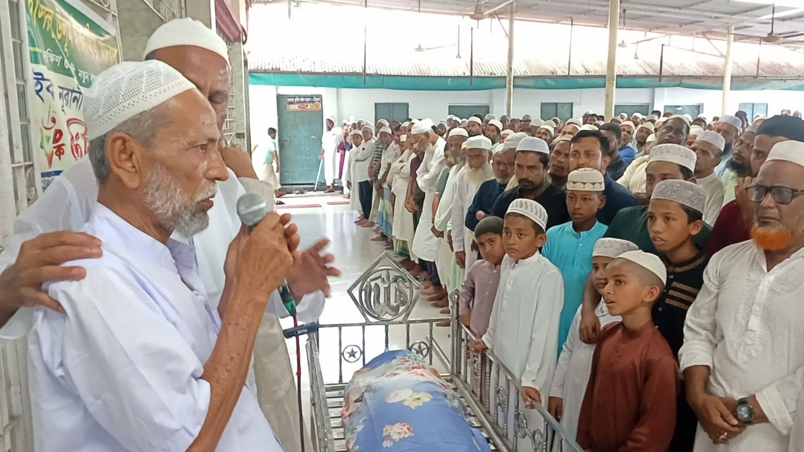 চাঁদপুরের বিশিষ্ট ব্যবসায়ী মো. সামছু মিয়াজীর জানাজা ও দাফনের সংবাদ।