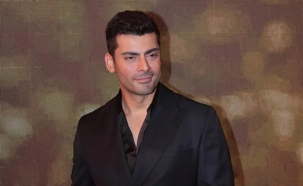 পাকিস্তানি অভিনেতা ফাওয়াদ খানের নতুন সিনেমার লুক।