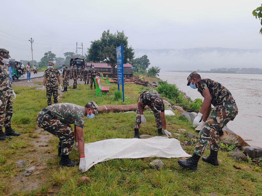 নেপালে নিহত বেড়ে ৭৩৪, নিখোঁজ ২,৪৯৮