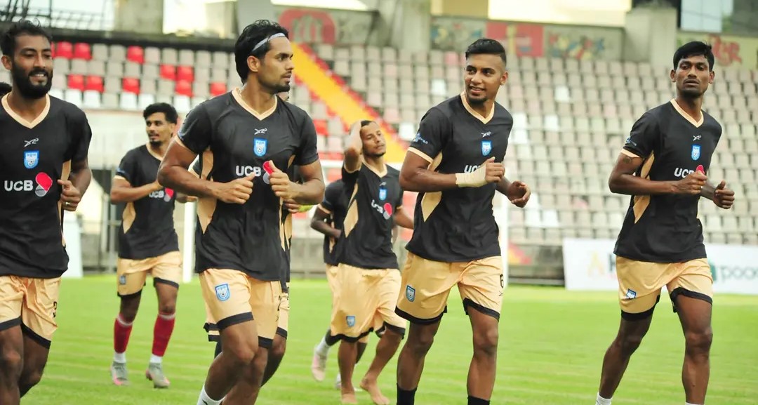 আসিয়ান কাপের প্রস্তুতিতে অনুশীলন করছে বাংলাদেশ জাতীয় ফুটবল দল