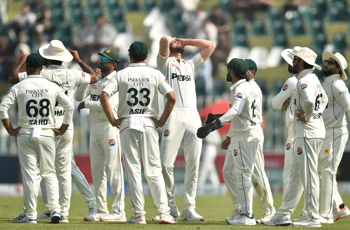 স্লো ওভার-রেটের কারণে পাকিস্তান ক্রিকেট দলের ১১ ডব্লিউটিসি পয়েন্ট কাটা হয়েছে