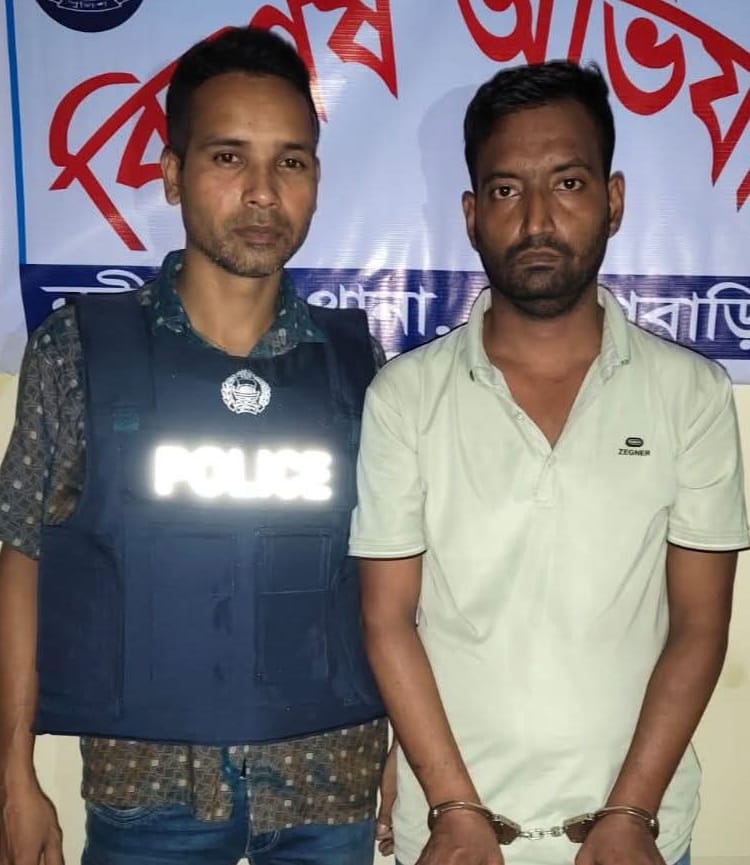 নবীনগরে ১৭২ পিস ইয়াবাসহ গ্রেপ্তার রাজন মিয়া
