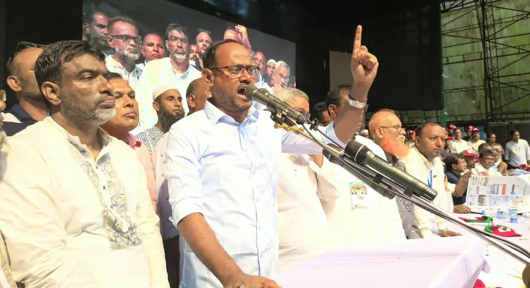 টাঙ্গাইলে বিএনপির প্রতিষ্ঠাবার্ষিকীর জনসভায় বক্তব্য দিচ্ছেন মৎস্য ও প্রাণিসম্পদ প্রতিমন্ত্রী সুলতান সালাউদ্দিন টুকু