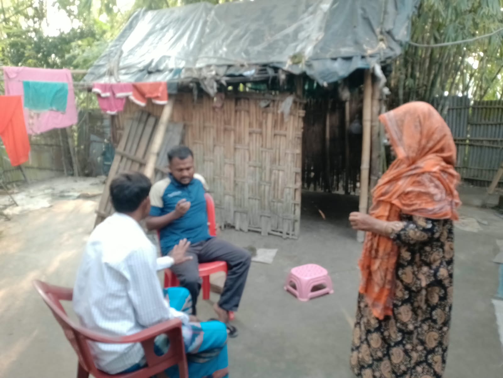 রাজারহাটের বিধবা হাসনা খাতুনের বিধবা ভাতা চালুর উদ্যোগ নেওয়া হয়েছে