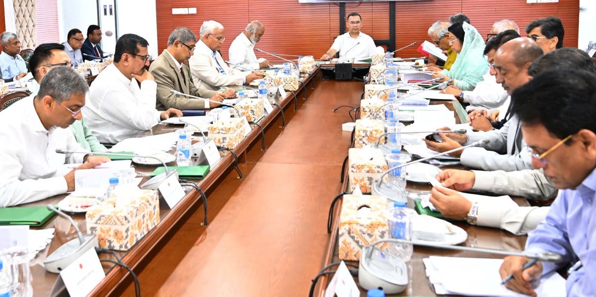 সচিবালয়ে প্রধানমন্ত্রীর সভাপতিত্বে অনুষ্ঠিত মন্ত্রিসভার বৈঠক