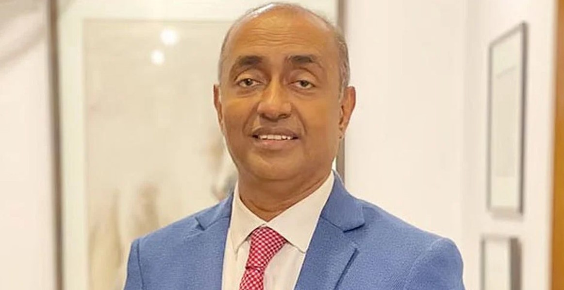 ইশরাক হোসেনের মাদকবিরোধী অভিযান প্রসঙ্গে বক্তব্য দিচ্ছেন আইনমন্ত্রী মো. আসাদুজ্জামান