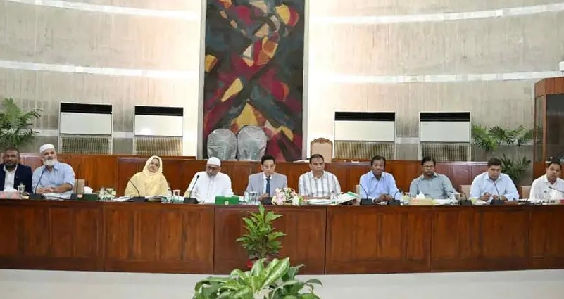 চট্টগ্রাম বন্দরে কনটেইনার গায়েব হওয়ার অভিযোগ ও বন্দর নিরাপত্তা নিয়ে সংসদীয় কমিটির আলোচনা।