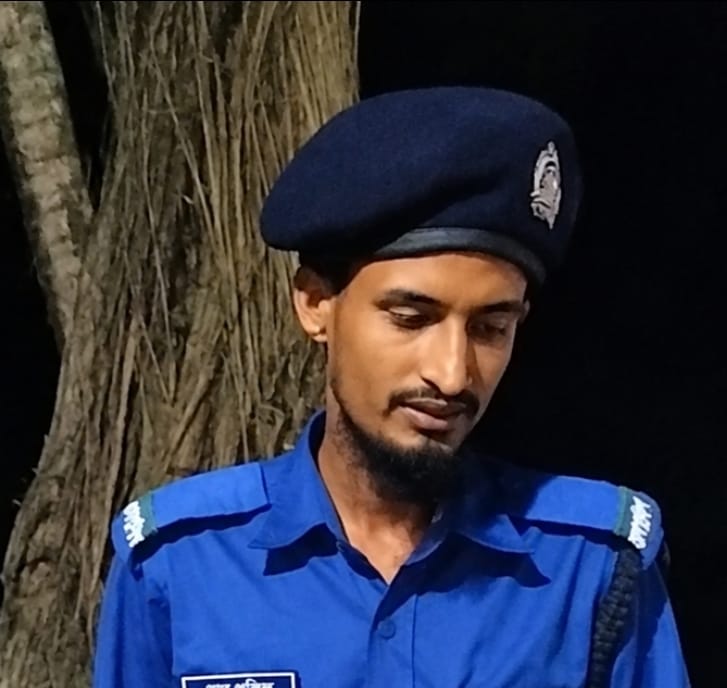  গোপালগঞ্জের সুকতাইল ইউনিয়ন পরিষদে গ্রাম পুলিশ সদস্যকে চড় মারার অভিযোগসংক্রান্ত সংবাদ