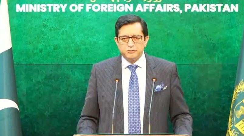 ভারতের প্রতিরক্ষামন্ত্রী রাজনাথ সিংয়ের বক্তব্যের জবাবে পাকিস্তানের কঠোর অবস্থান