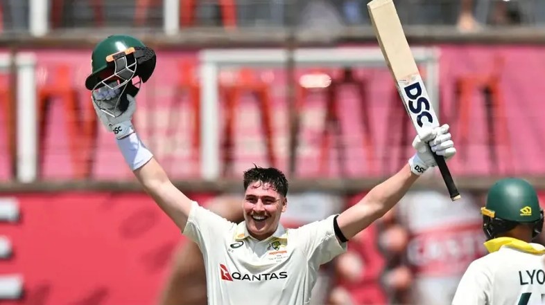 দক্ষিণ আফ্রিকার বিপক্ষে ডারবান টেস্টে সেঞ্চুরির পর অস্ট্রেলীয় ব্যাটার ম্যাট রেনশ