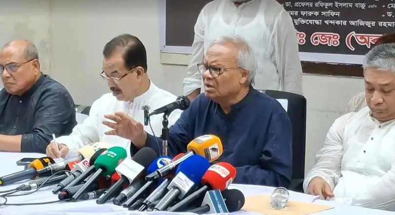 ষড়যন্ত্র প্রতিহত করতে বিএনপি প্রস্তুত বলে মন্তব্য করছেন রুহুল কবির রিজভী।