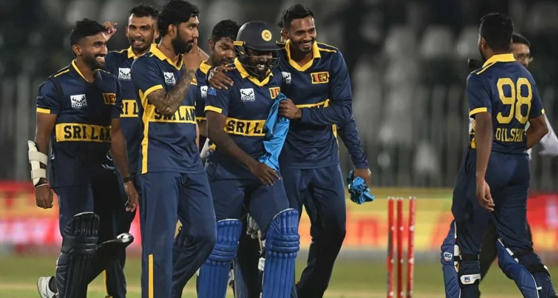 ইংল্যান্ডের বিপক্ষে ৪৩০ রানের লক্ষ্য তাড়া করে শ্রীলঙ্কার রেকর্ড গড়া জয়।