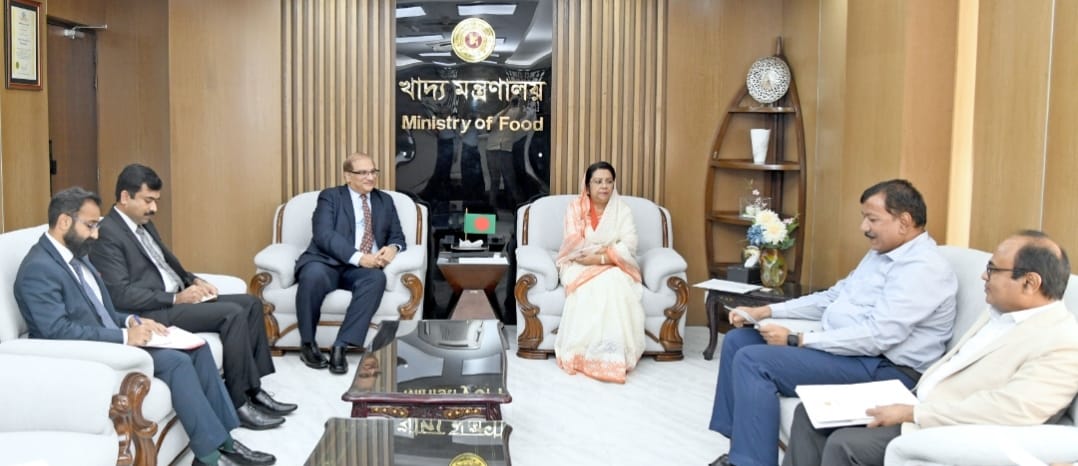  খাদ্য সংরক্ষণ ও বাংলাদেশ-পাকিস্তান বাণিজ্য সম্প্রসারণ নিয়ে খাদ্যমন্ত্রী ও পাকিস্তানের হাইকমিশনারের বৈঠক।