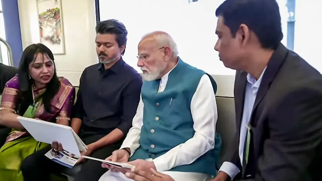 আন্দোলনে উত্তাল দিল্লি, মোদি গেছেন চেন্নাইয়ে মেট্রো উদ্বোধনে
